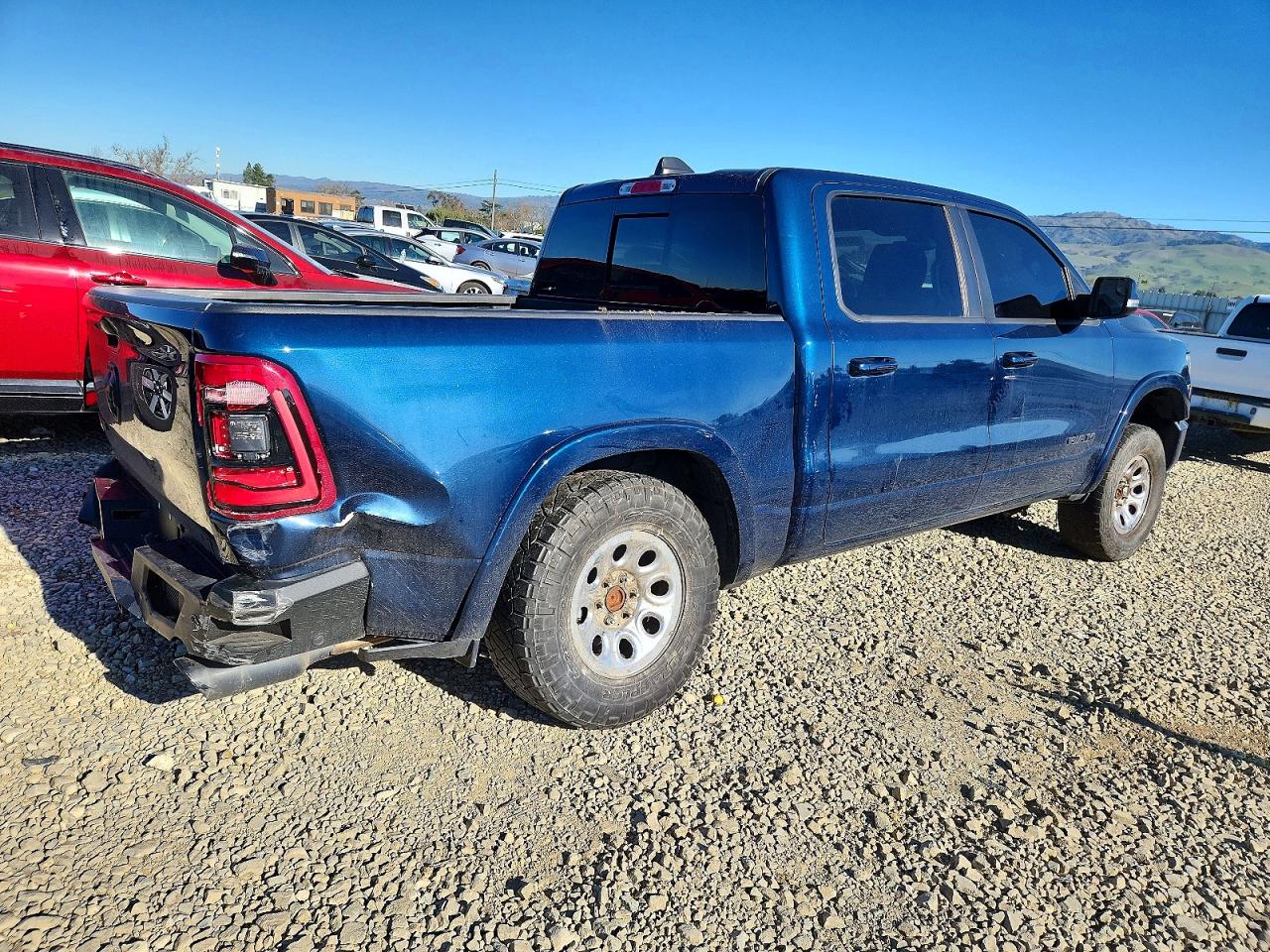 2021 RAM 1500 LARAMIE photo 3