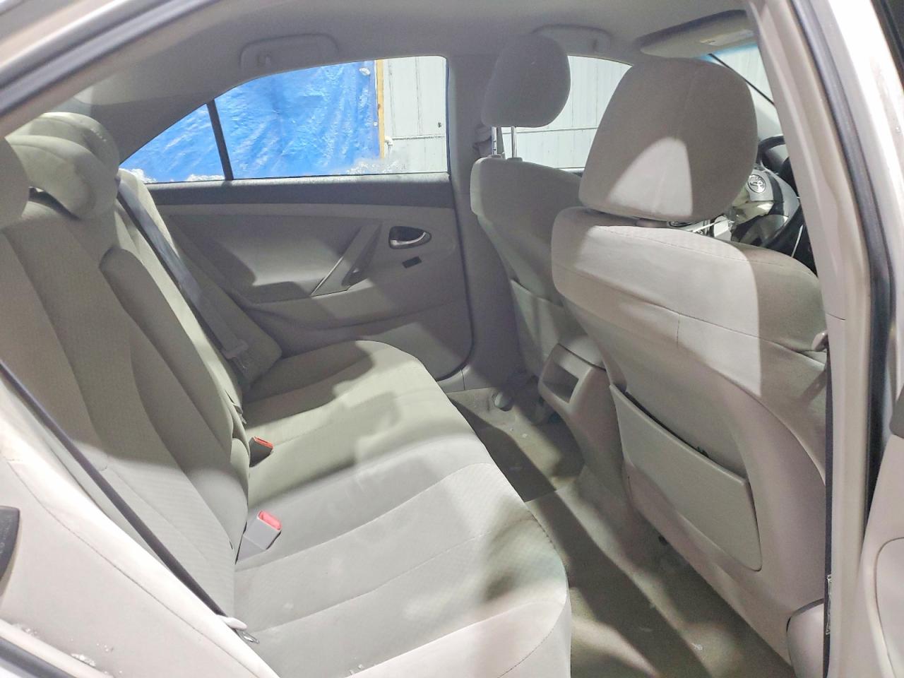 2009 TOYOTA CAMRY BASE photo 10