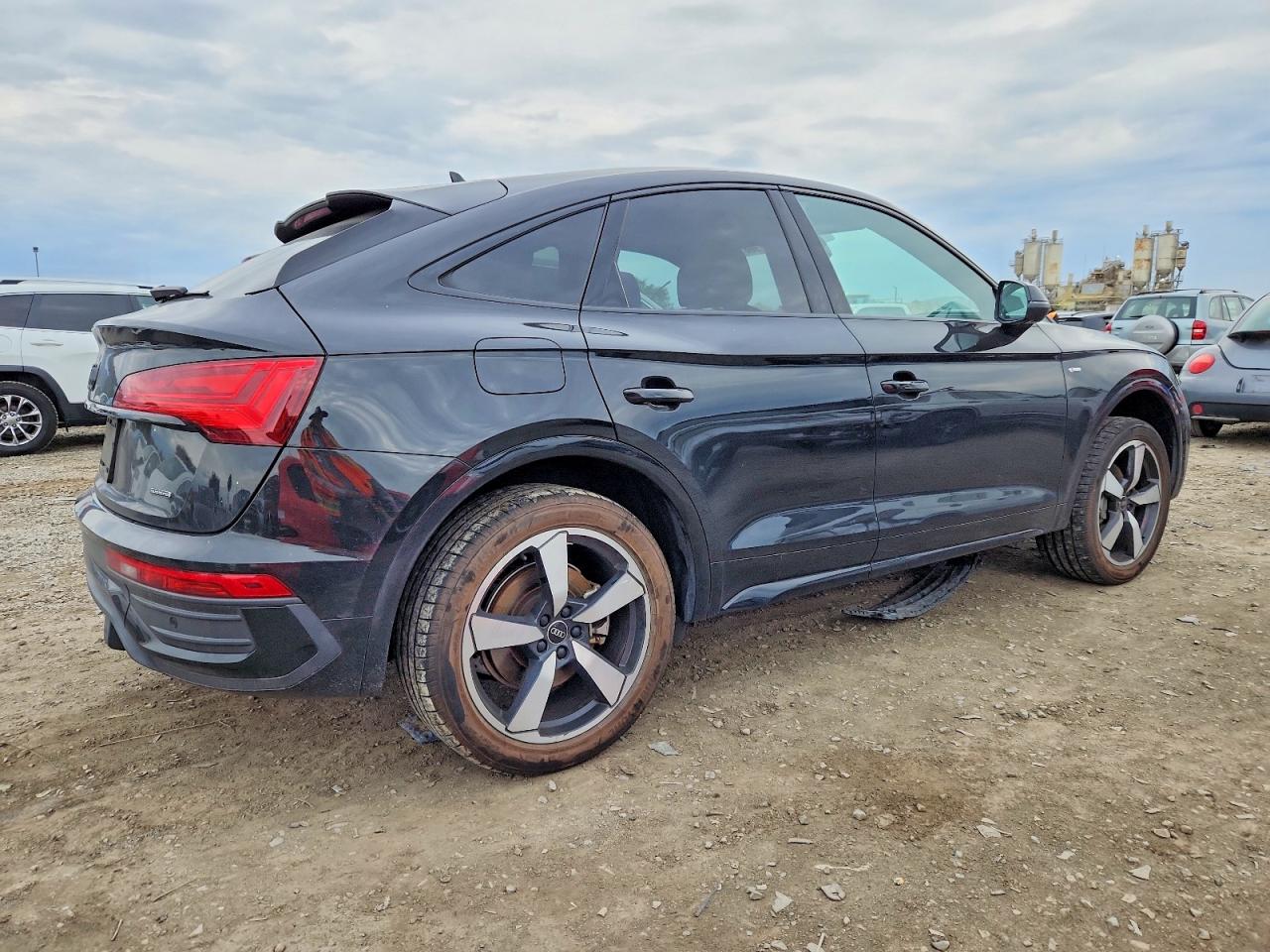 2023 AUDI Q5 SPORTBACK PRM PLS 45 photo 3