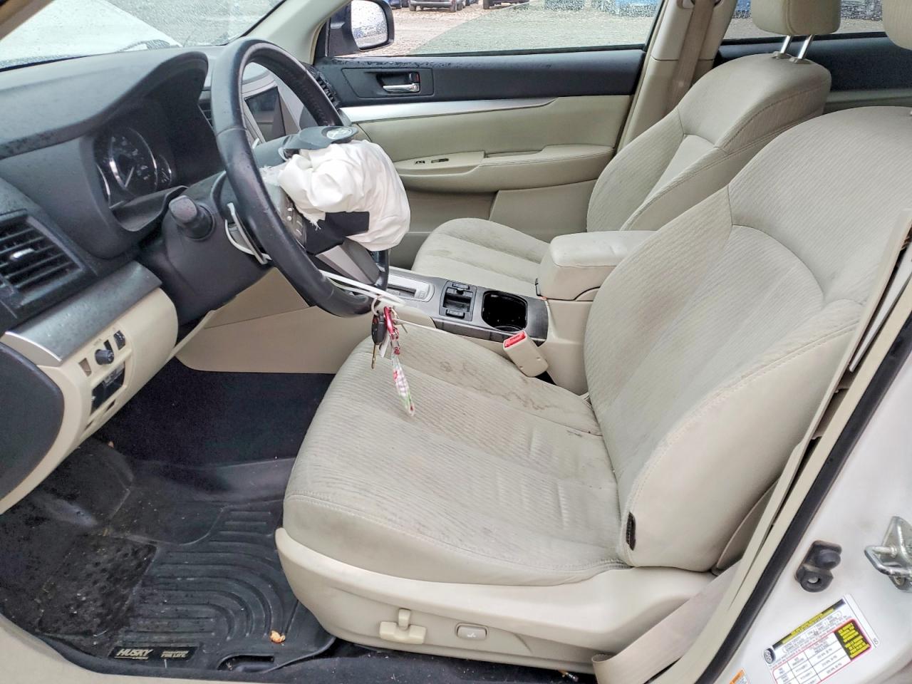 2010 SUBARU OUTBACK 2.5I PREMIUM photo 7
