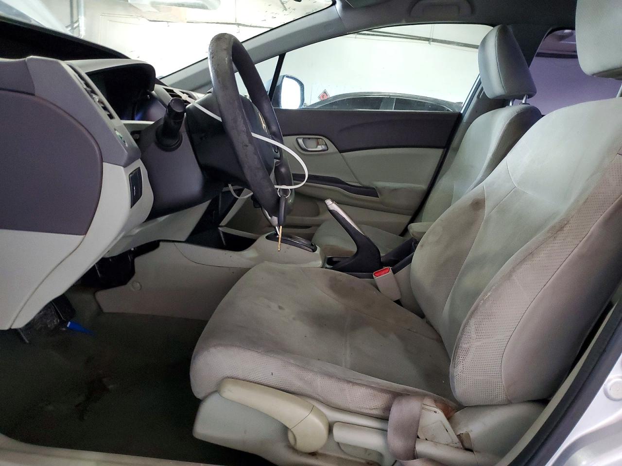 2012 HONDA CIVIC LX photo 7