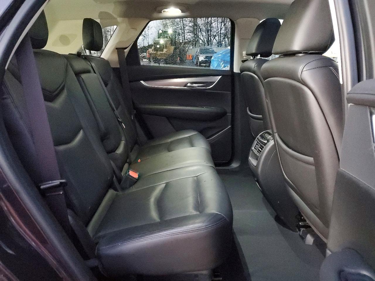 2017 CADILLAC XT5 LUXURY photo 10