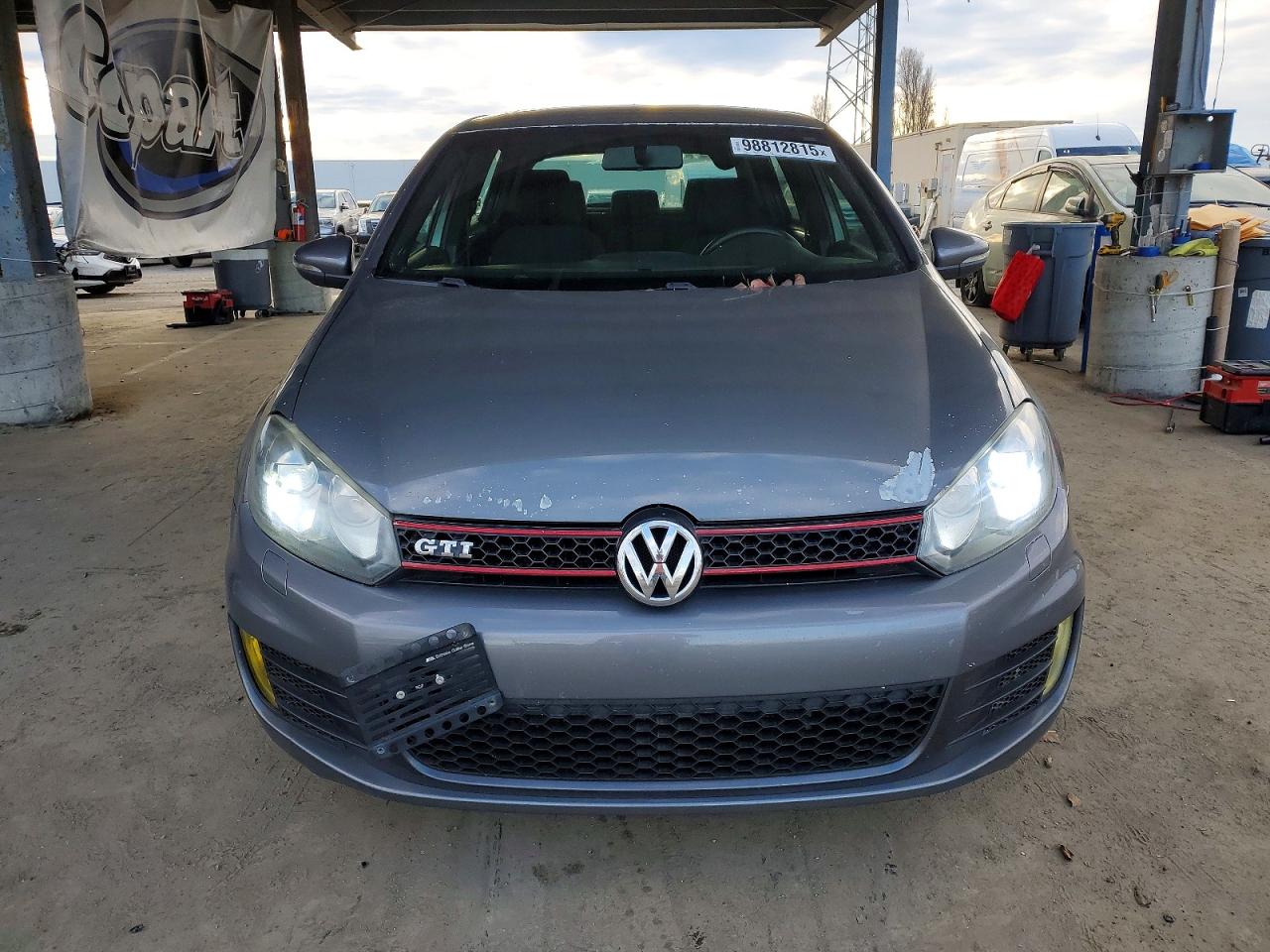 2011 VOLKSWAGEN GTI photo 5