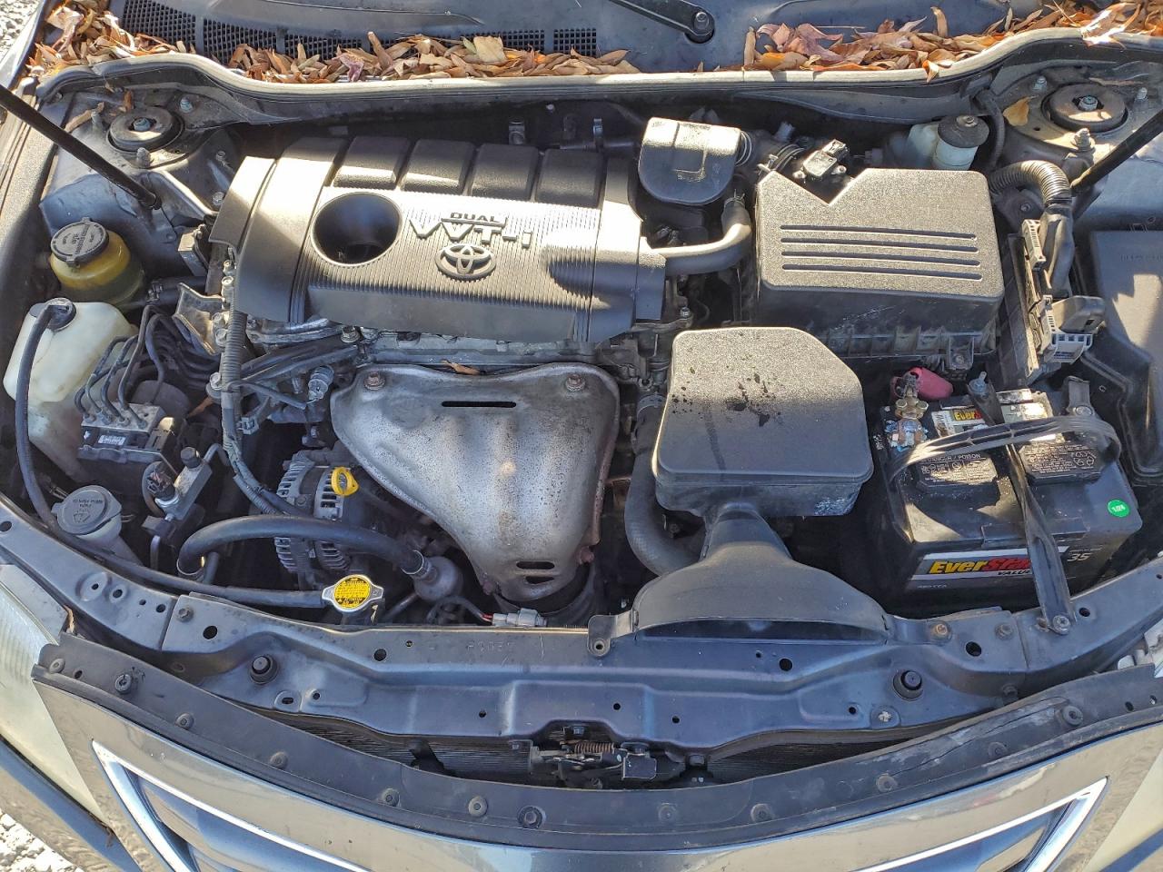 2011 TOYOTA CAMRY BASE photo 11