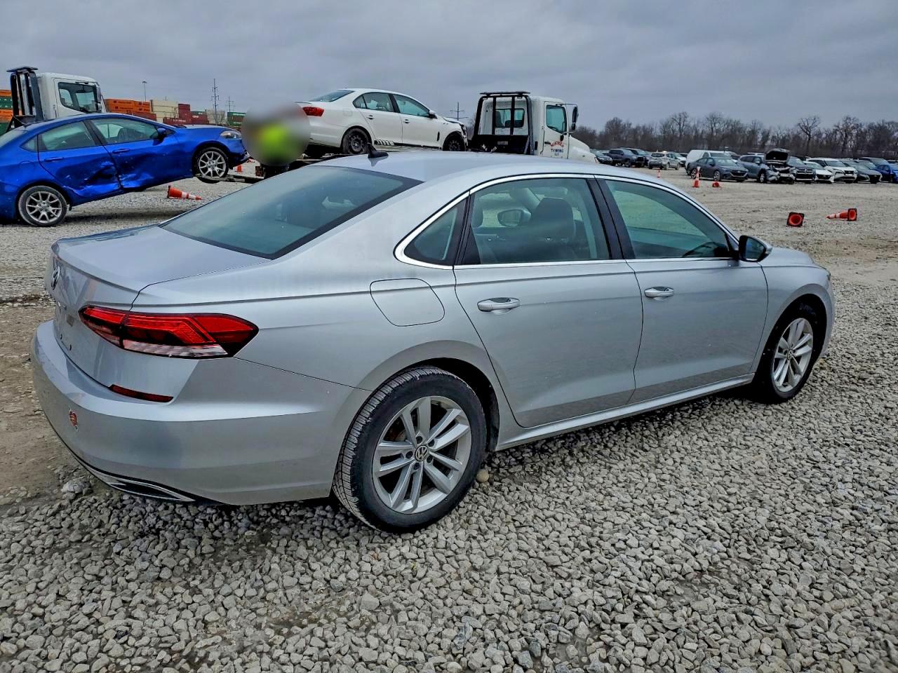 2020 VOLKSWAGEN PASSAT SE photo 3