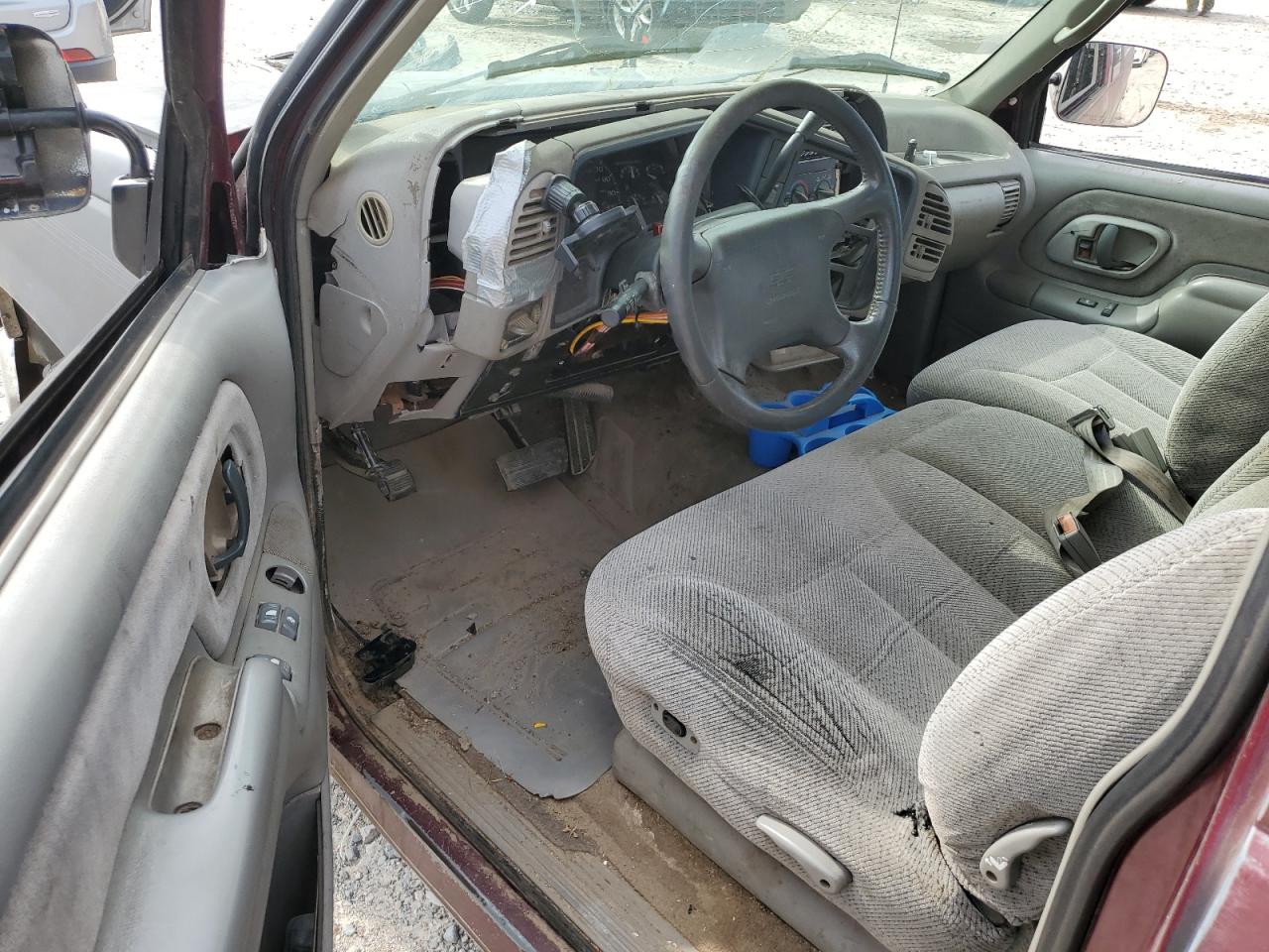 1995 CHEVROLET GMT-400 C1500 photo 8