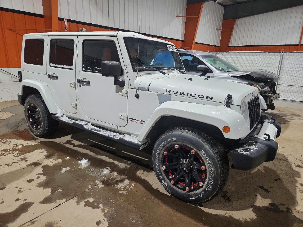 2012 JEEP WRANGLER UNLIMITED SAHARA photo 4