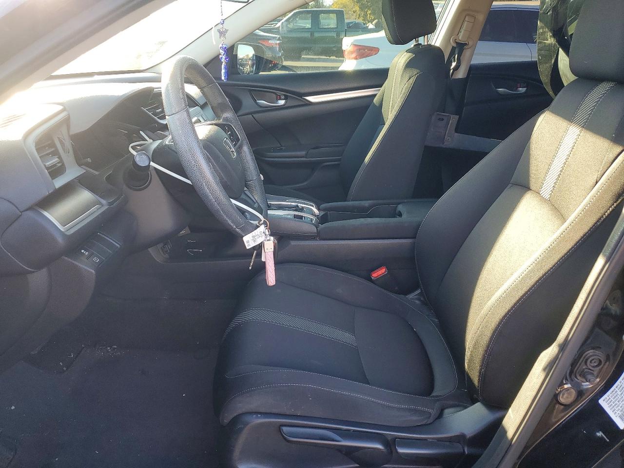 2017 HONDA CIVIC LX photo 7