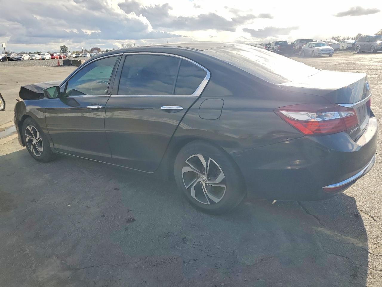 2017 HONDA ACCORD LX photo 2