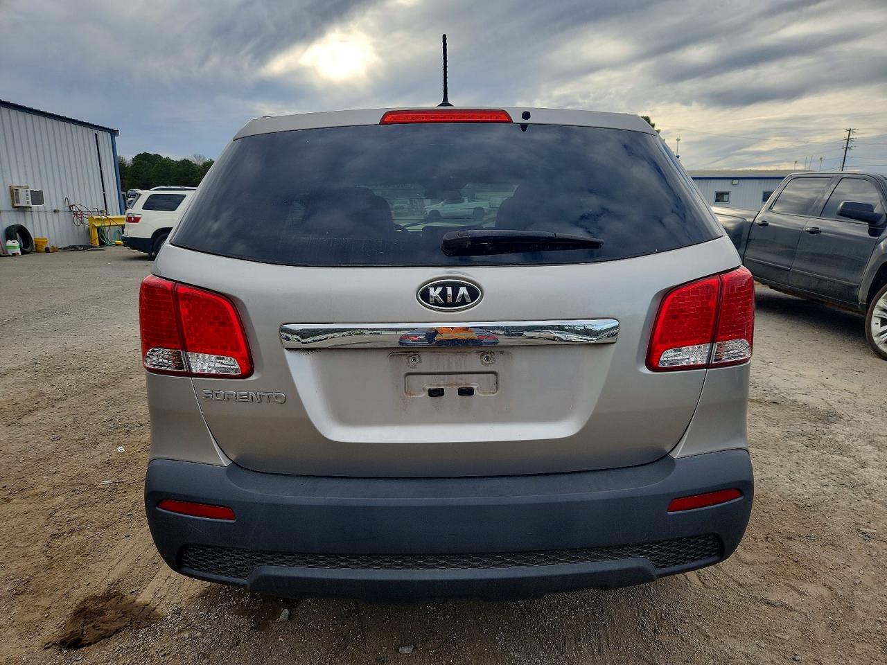 2013 KIA SORENTO LX photo 6