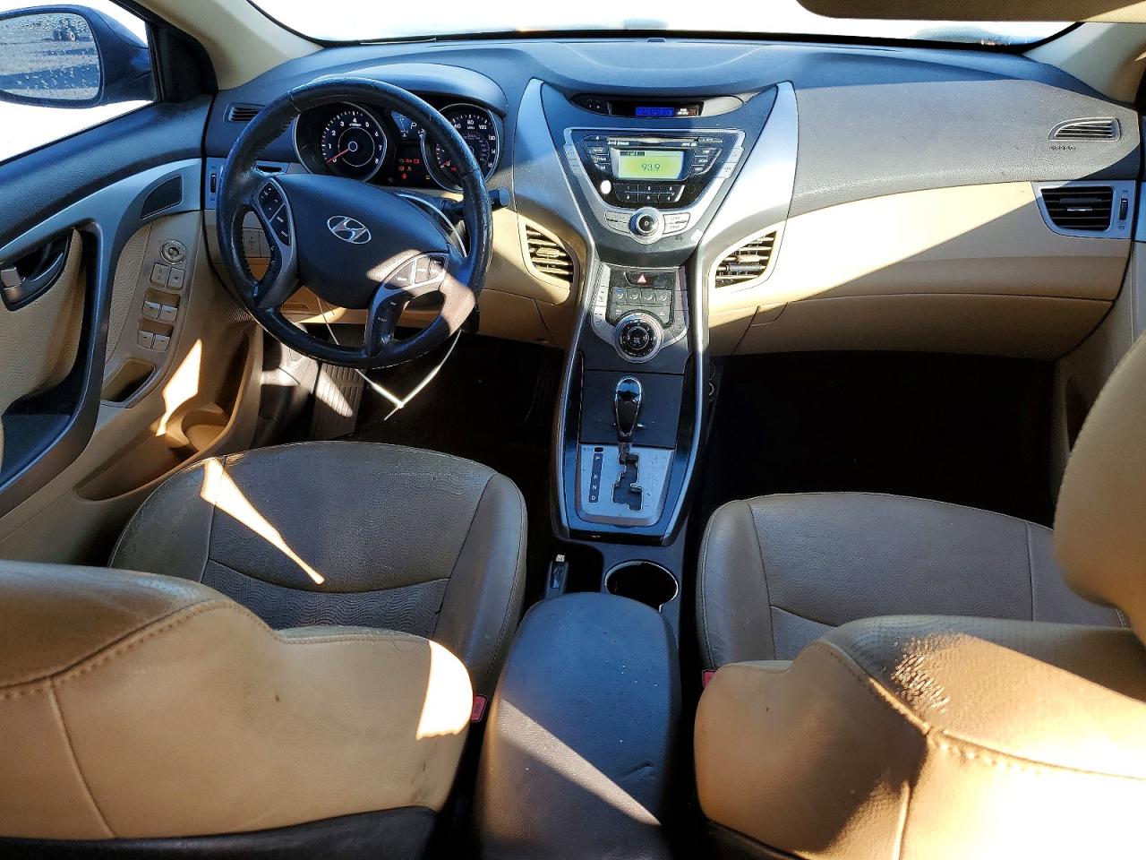 2013 HYUNDAI ELANTRA GLS photo 15