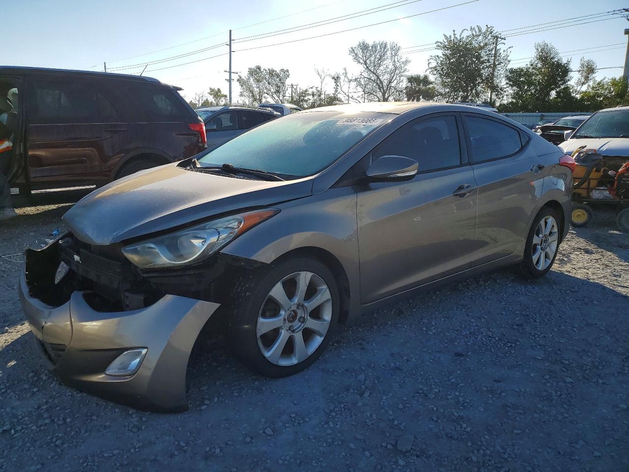 2013 HYUNDAI ELANTRA