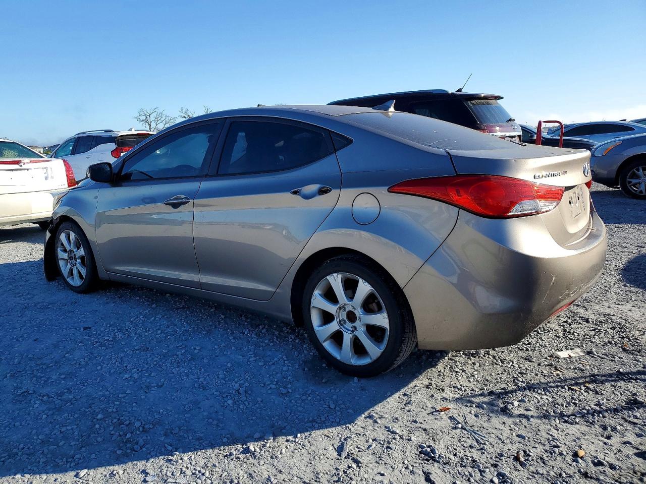 2013 HYUNDAI ELANTRA GLS photo 3