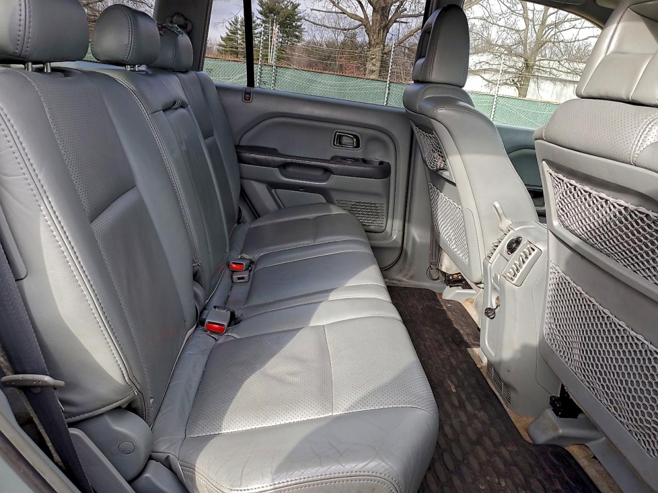 2003 HONDA PILOT EXL photo 11