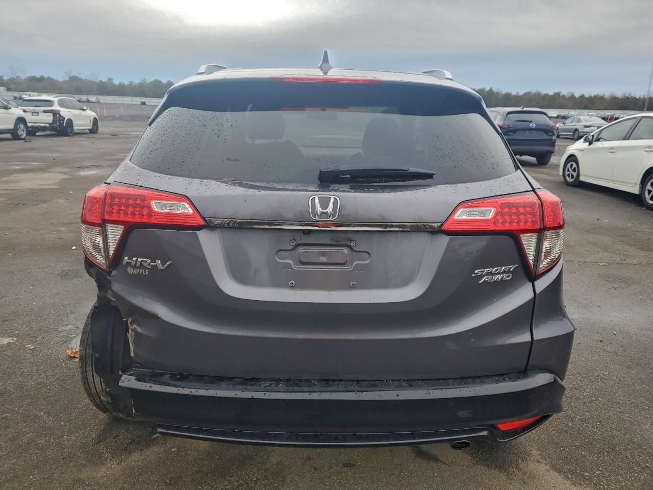2021 HONDA HR-V SPORT photo 6