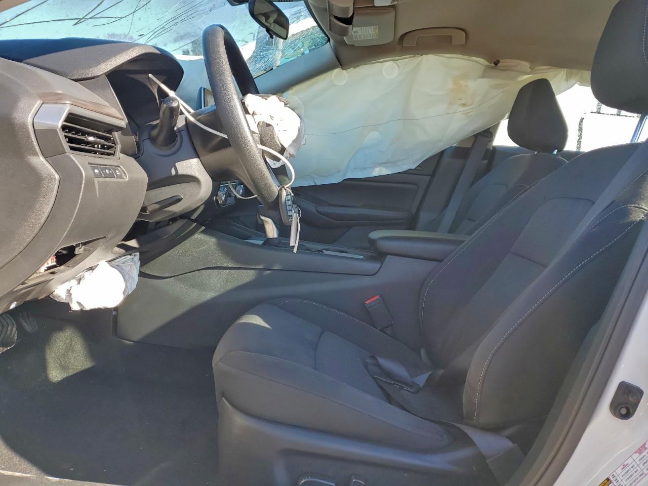 2025 NISSAN ALTIMA SV photo 7