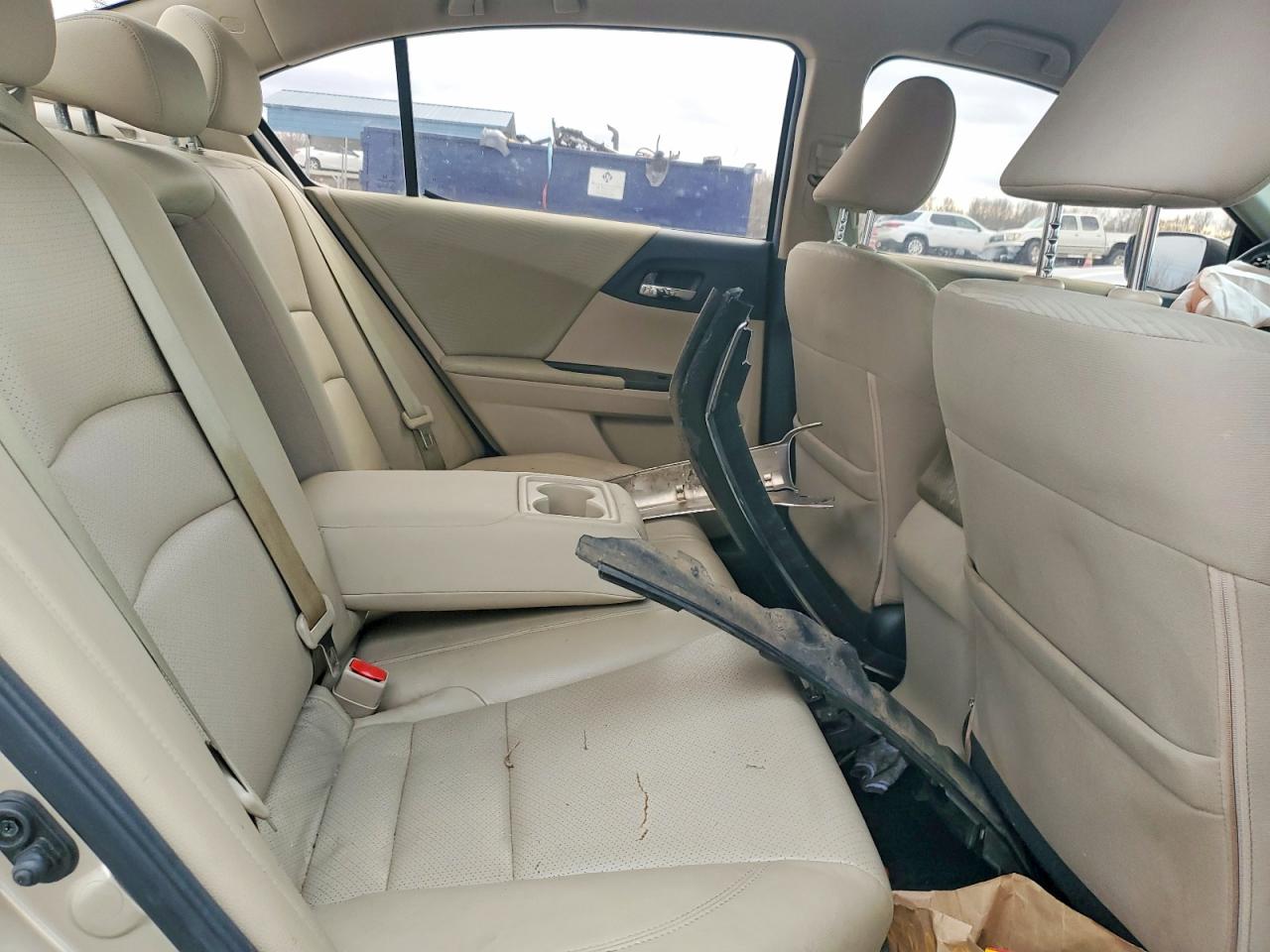 2016 HONDA ACCORD LX photo 10