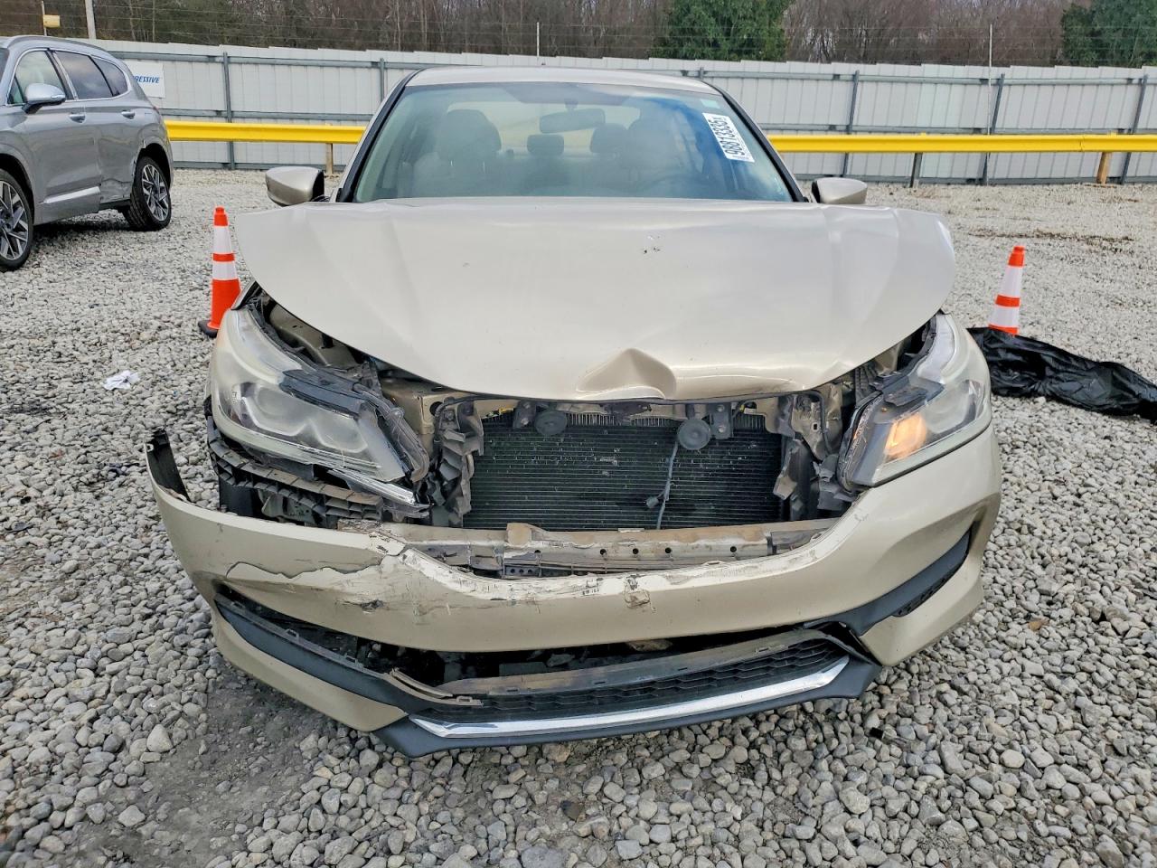 2016 HONDA ACCORD LX photo 5
