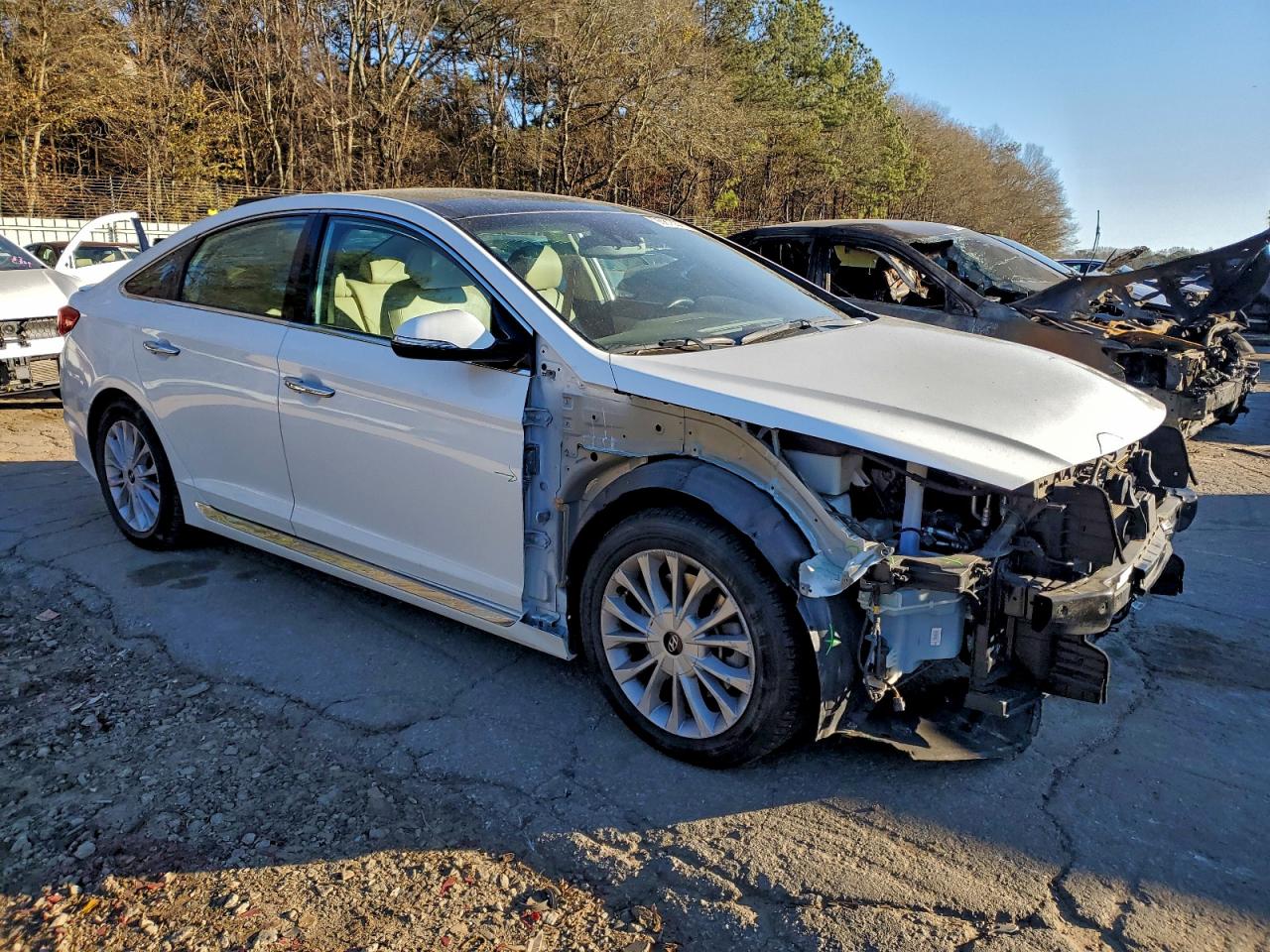 2015 HYUNDAI SONATA SPORT photo 4