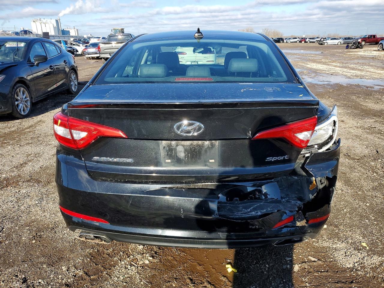 2017 HYUNDAI SONATA SPORT photo 6