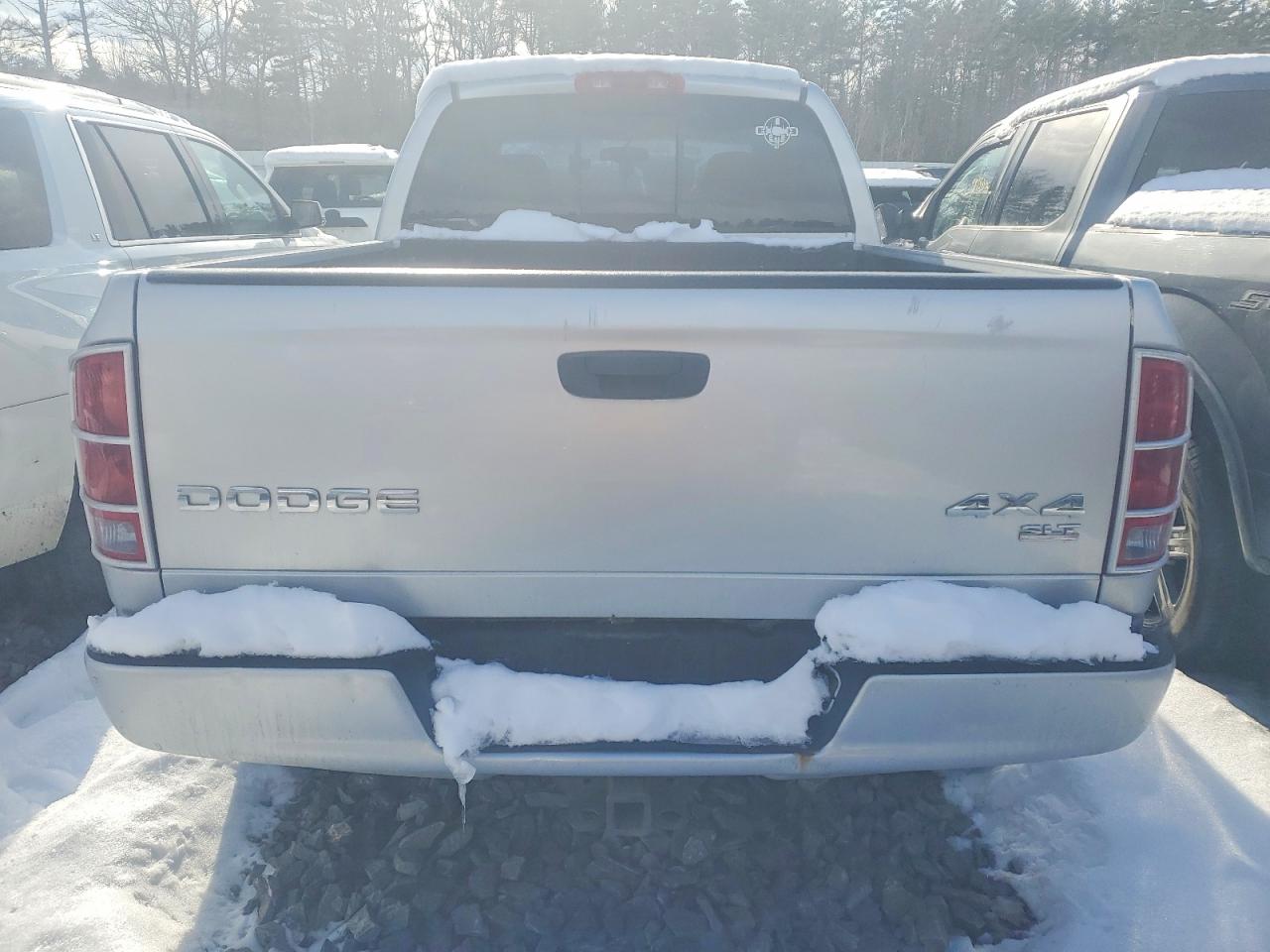 2004 DODGE RAM 1500 ST photo 6