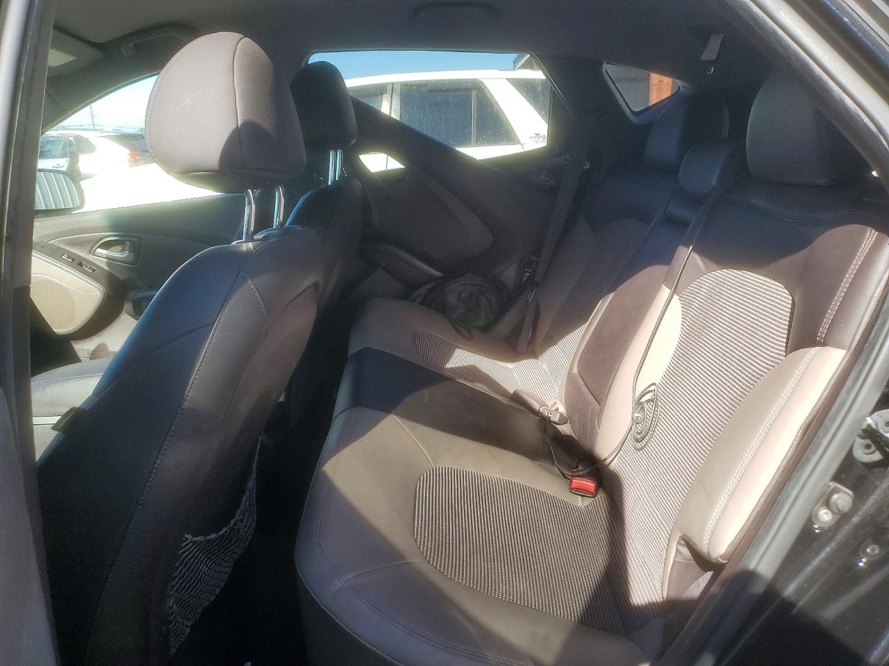 2012 HYUNDAI TUCSON GLS photo 11