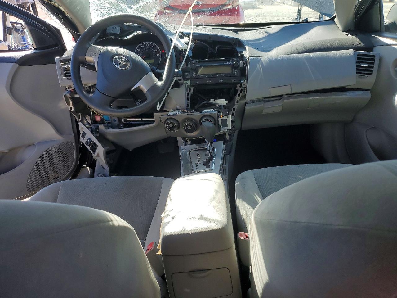 2012 TOYOTA COROLLA BASE photo 8