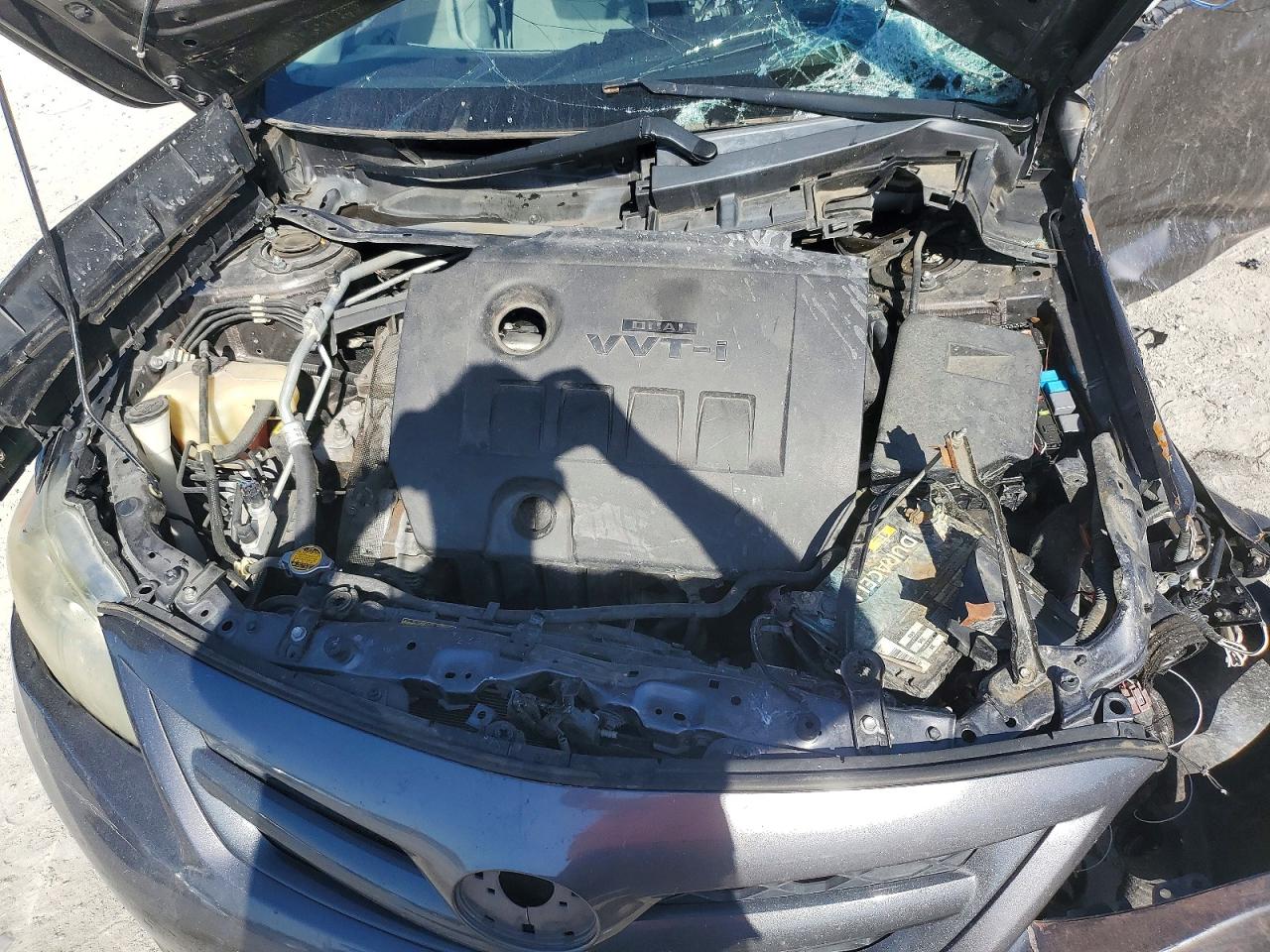 2012 TOYOTA COROLLA BASE photo 11