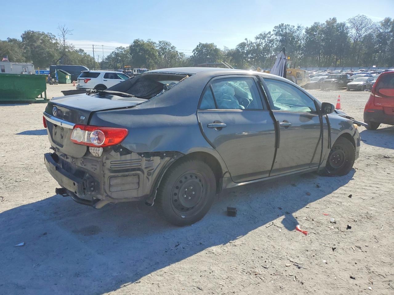 2012 TOYOTA COROLLA BASE photo 3