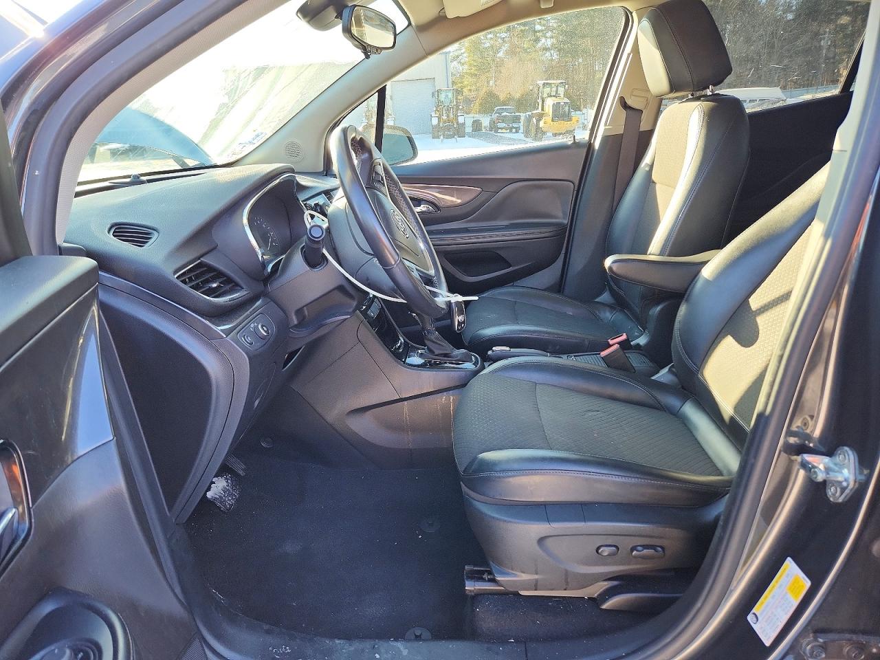 2018 BUICK ENCORE PREFERRED photo 19