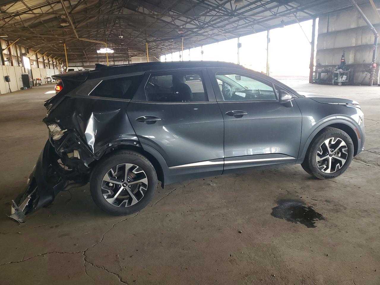 2023 KIA SPORTAGE EX photo 3
