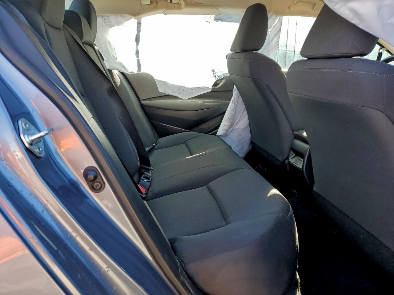 2023 TOYOTA COROLLA LE photo 10