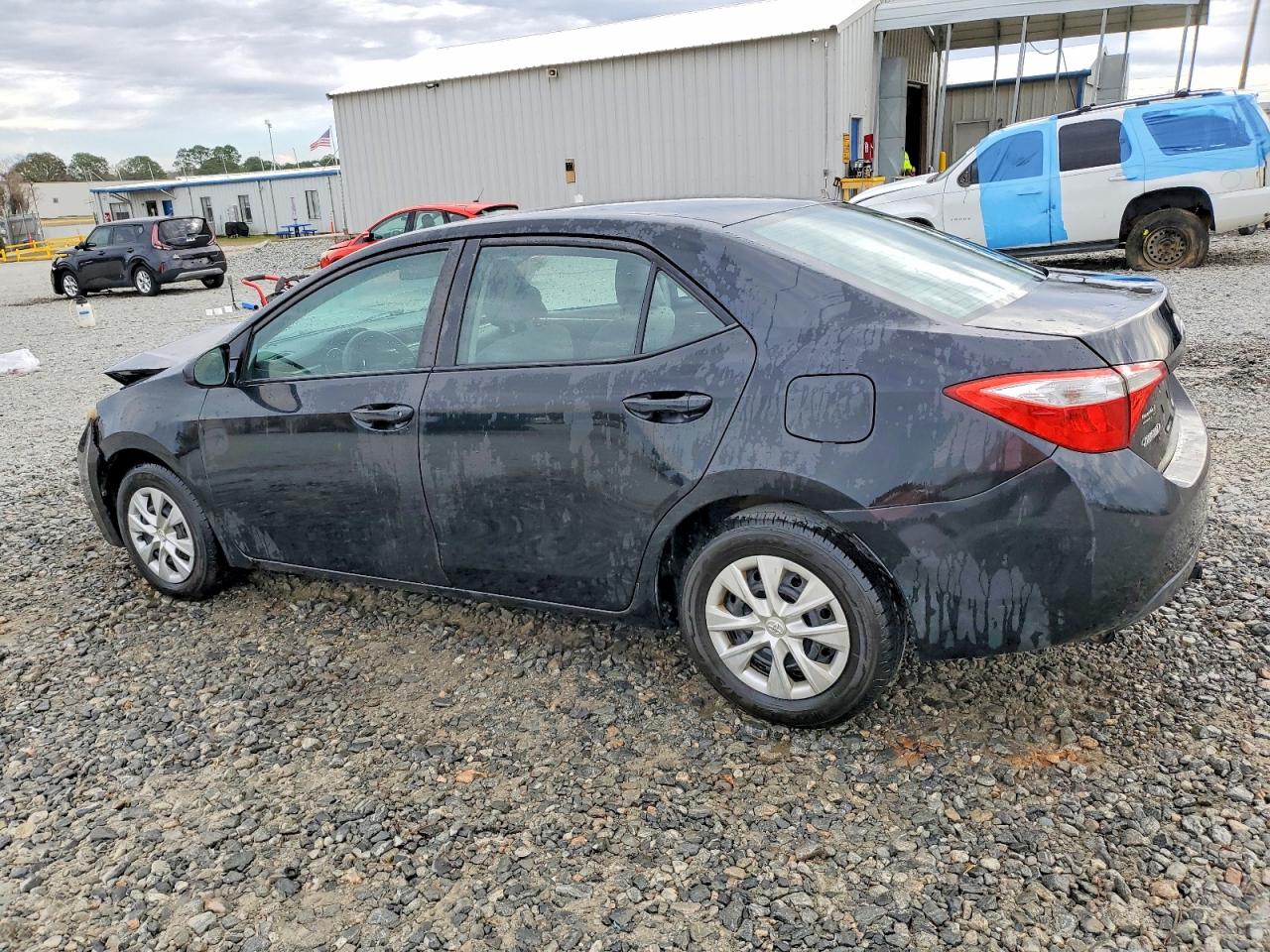 2014 TOYOTA COROLLA L photo 4