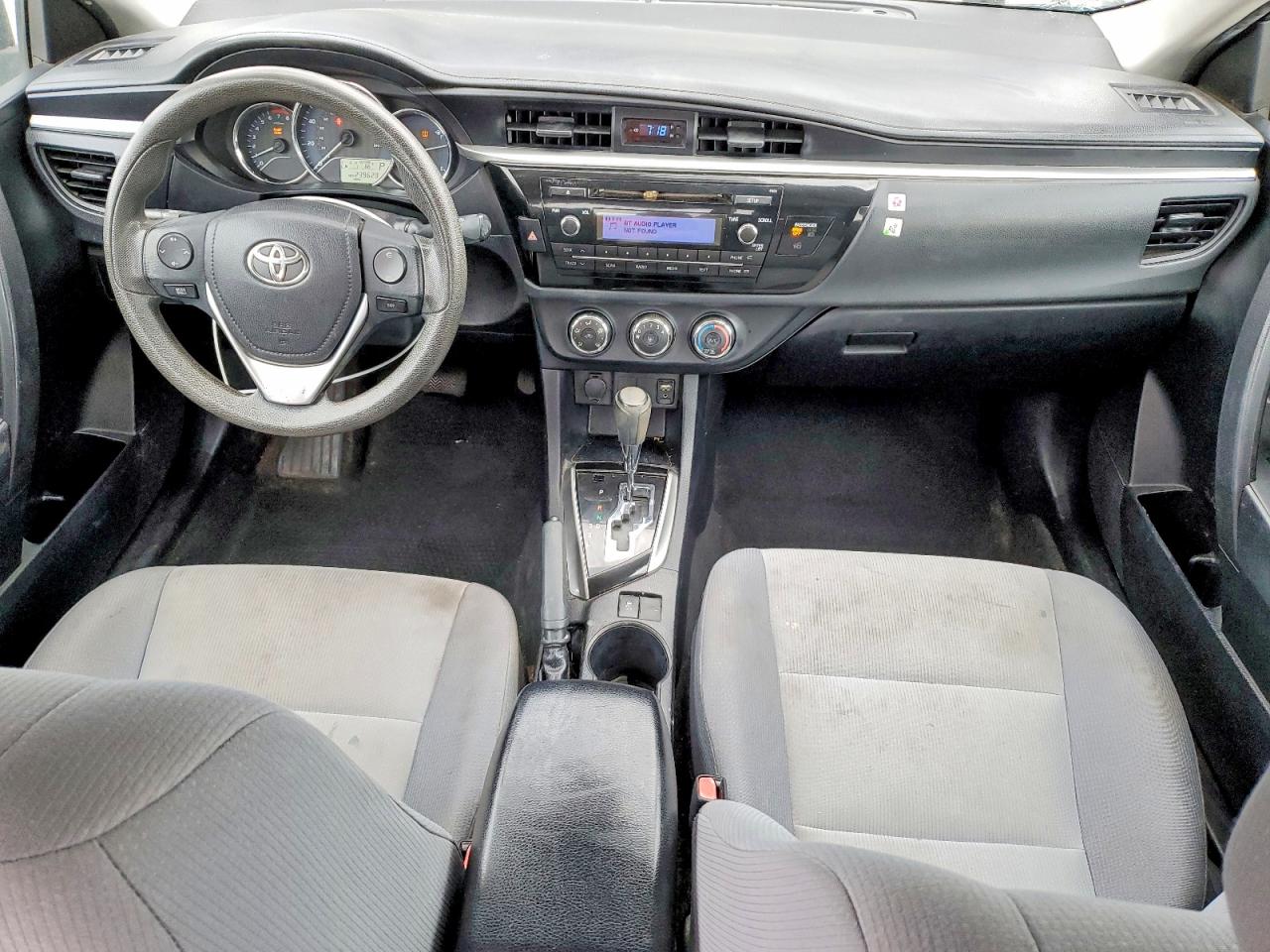 2014 TOYOTA COROLLA L photo 22