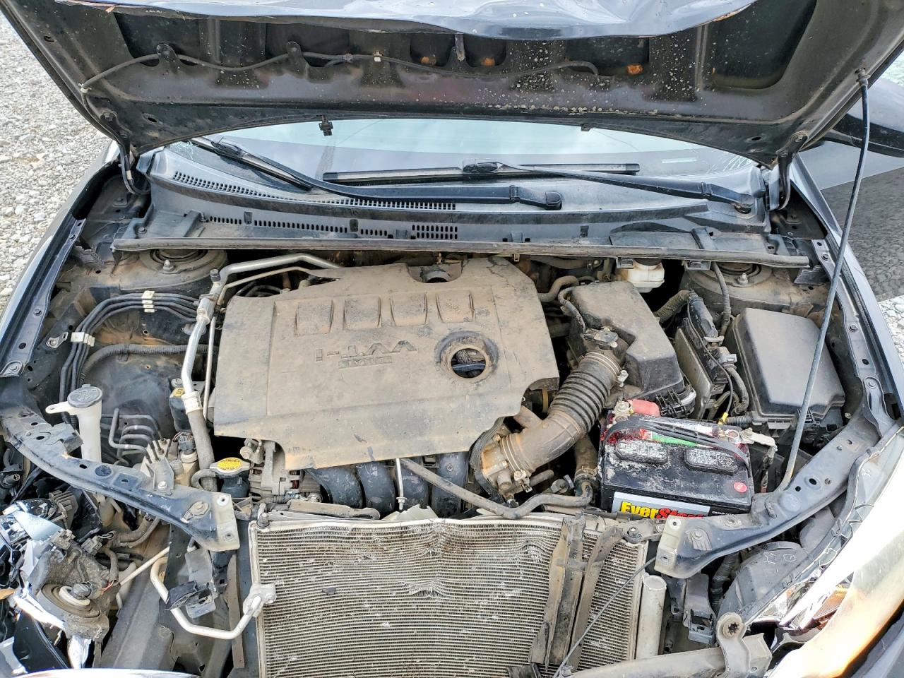 2014 TOYOTA COROLLA L photo 31