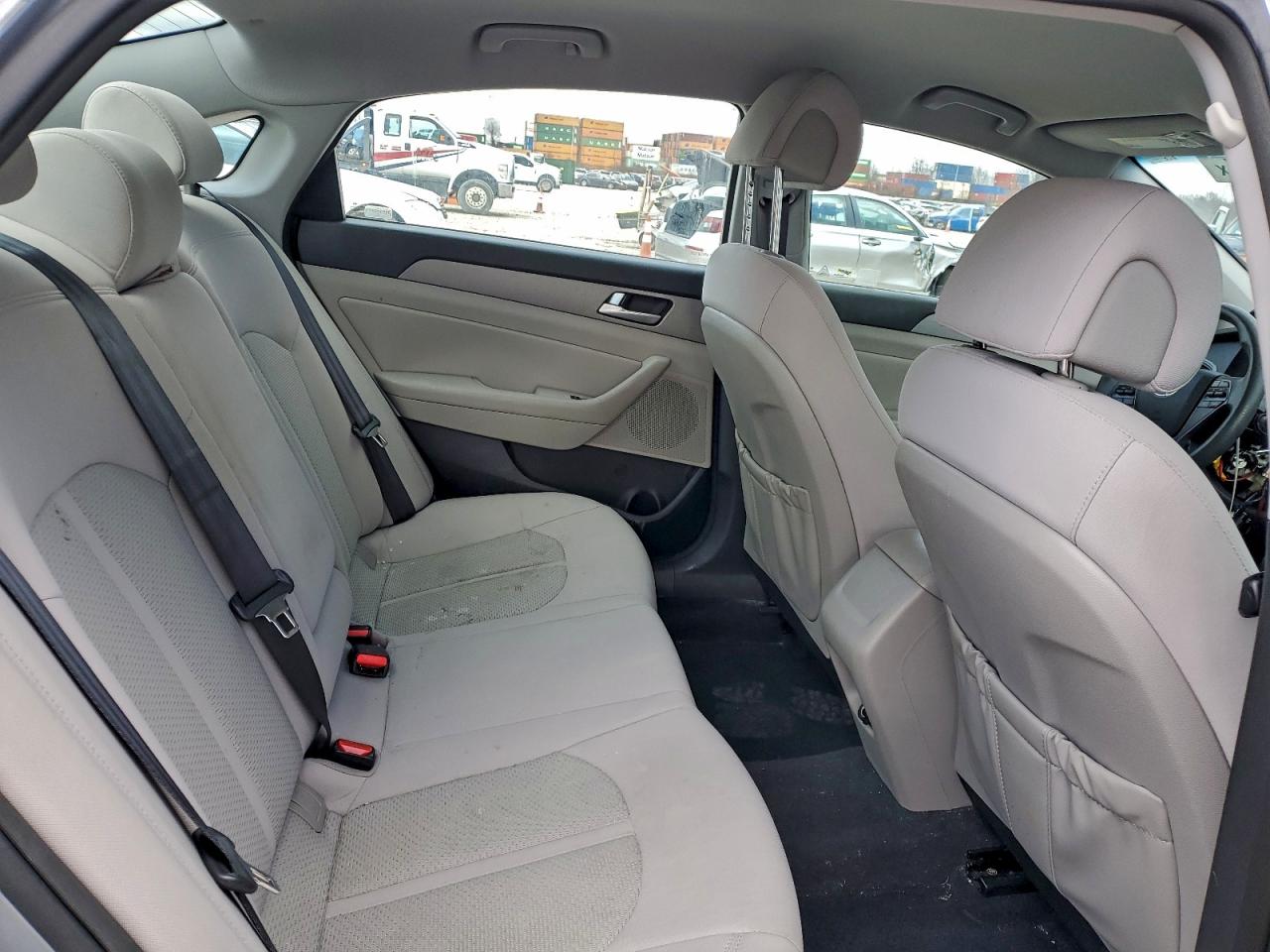 2015 HYUNDAI SONATA SE photo 10