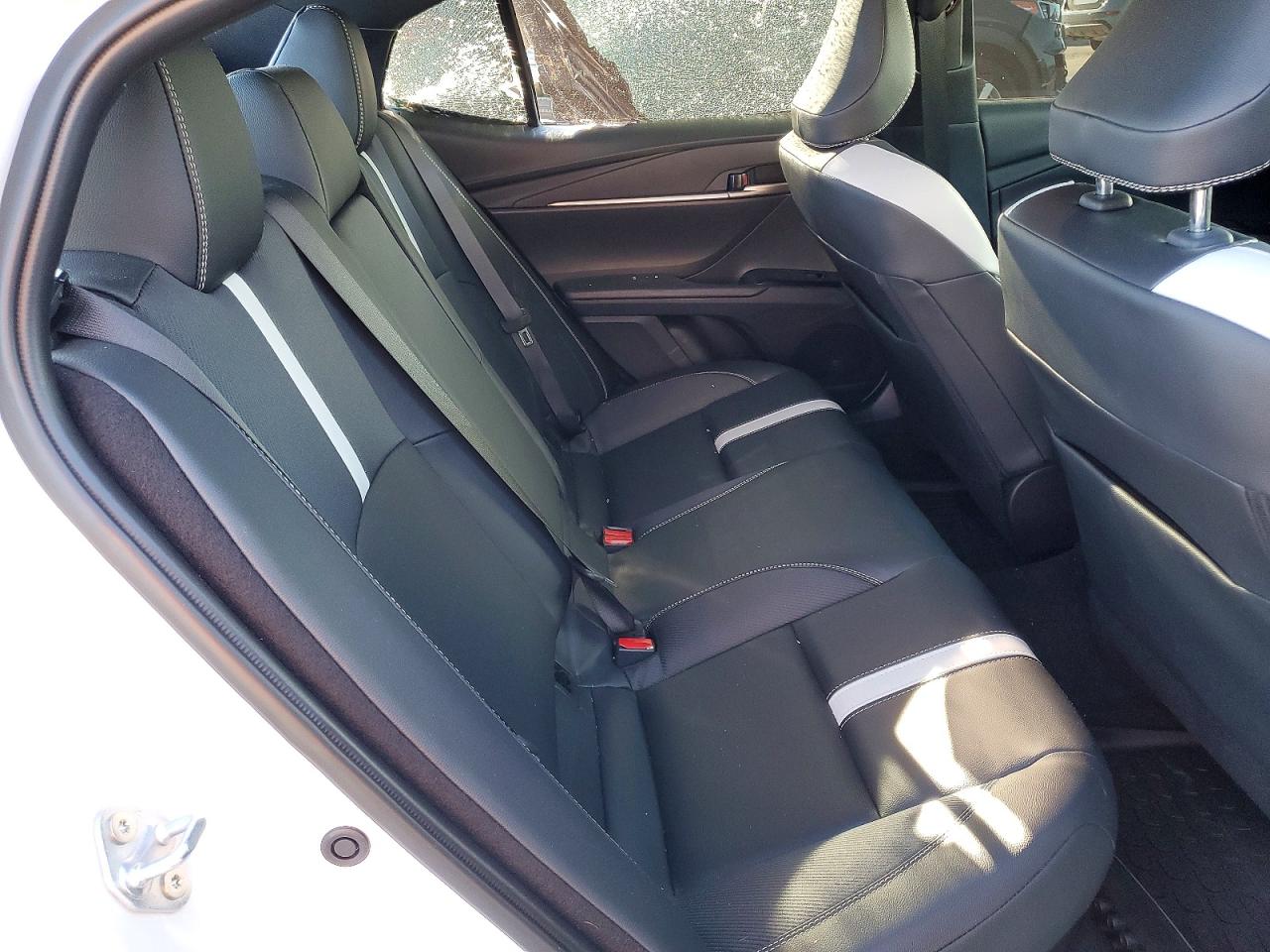 2026 TOYOTA CAMRY XSE photo 10