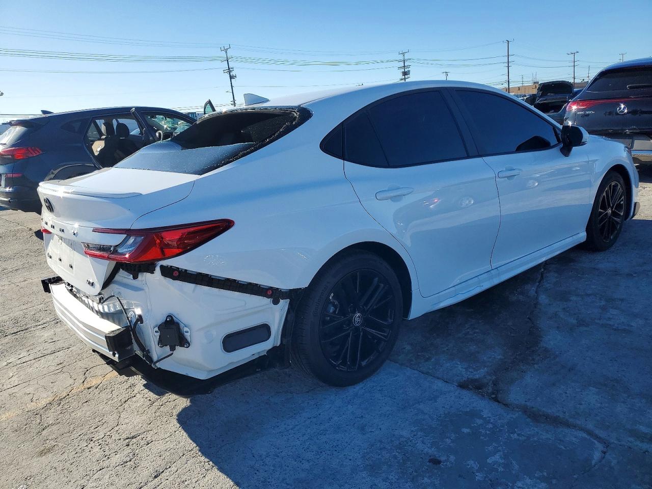 2026 TOYOTA CAMRY XSE photo 3