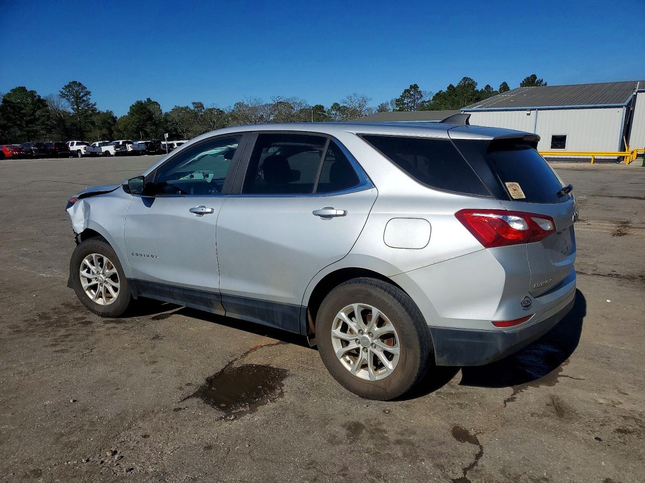 2021 CHEVROLET EQUINOX LT photo 2