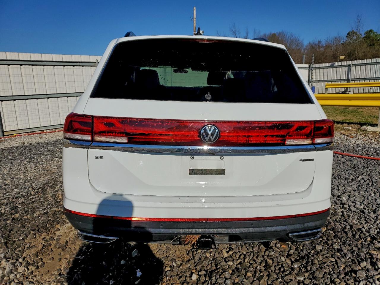 2024 VOLKSWAGEN ATLAS SE photo 6