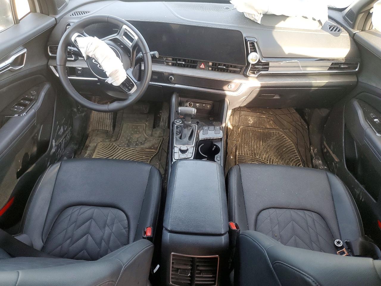 2025 KIA SPORTAGE X LINE photo 8