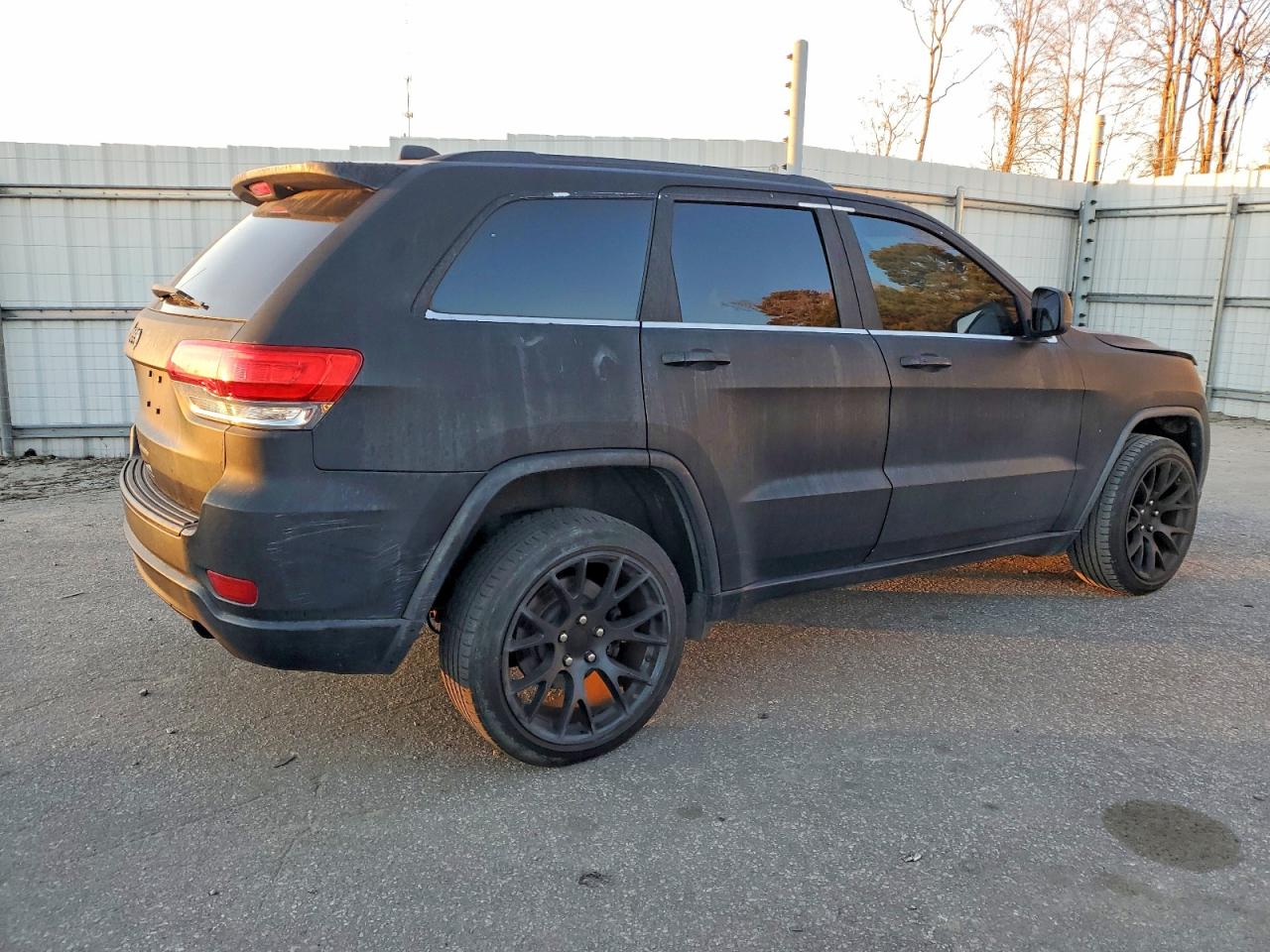 2015 JEEP GRAND CHEROKEE LAREDO photo 3