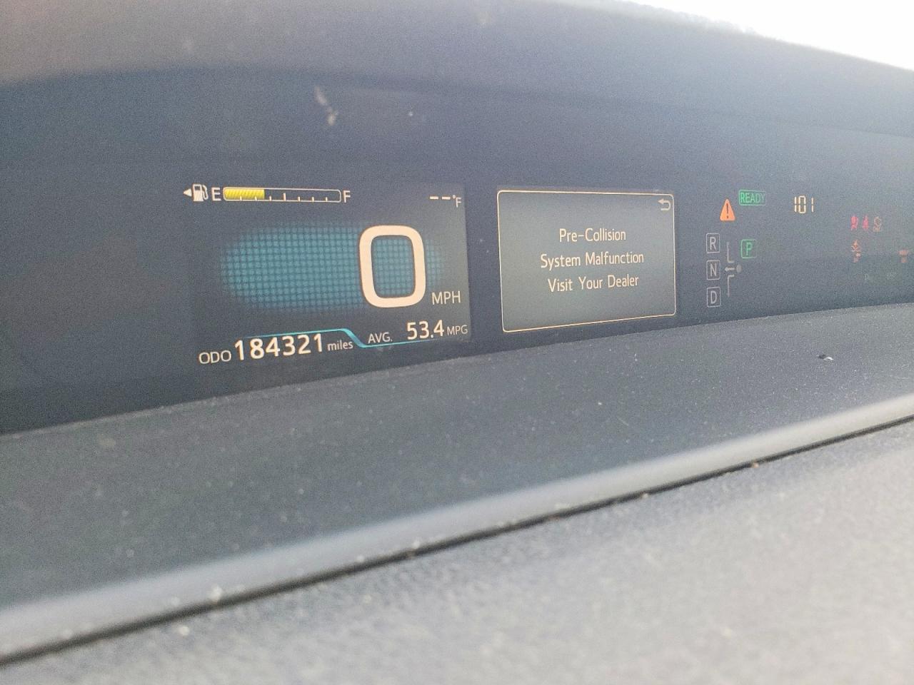 2017 TOYOTA PRIUS photo 9