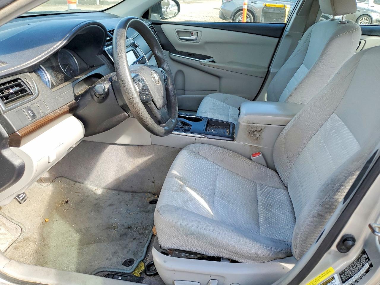 2017 TOYOTA CAMRY LE photo 7