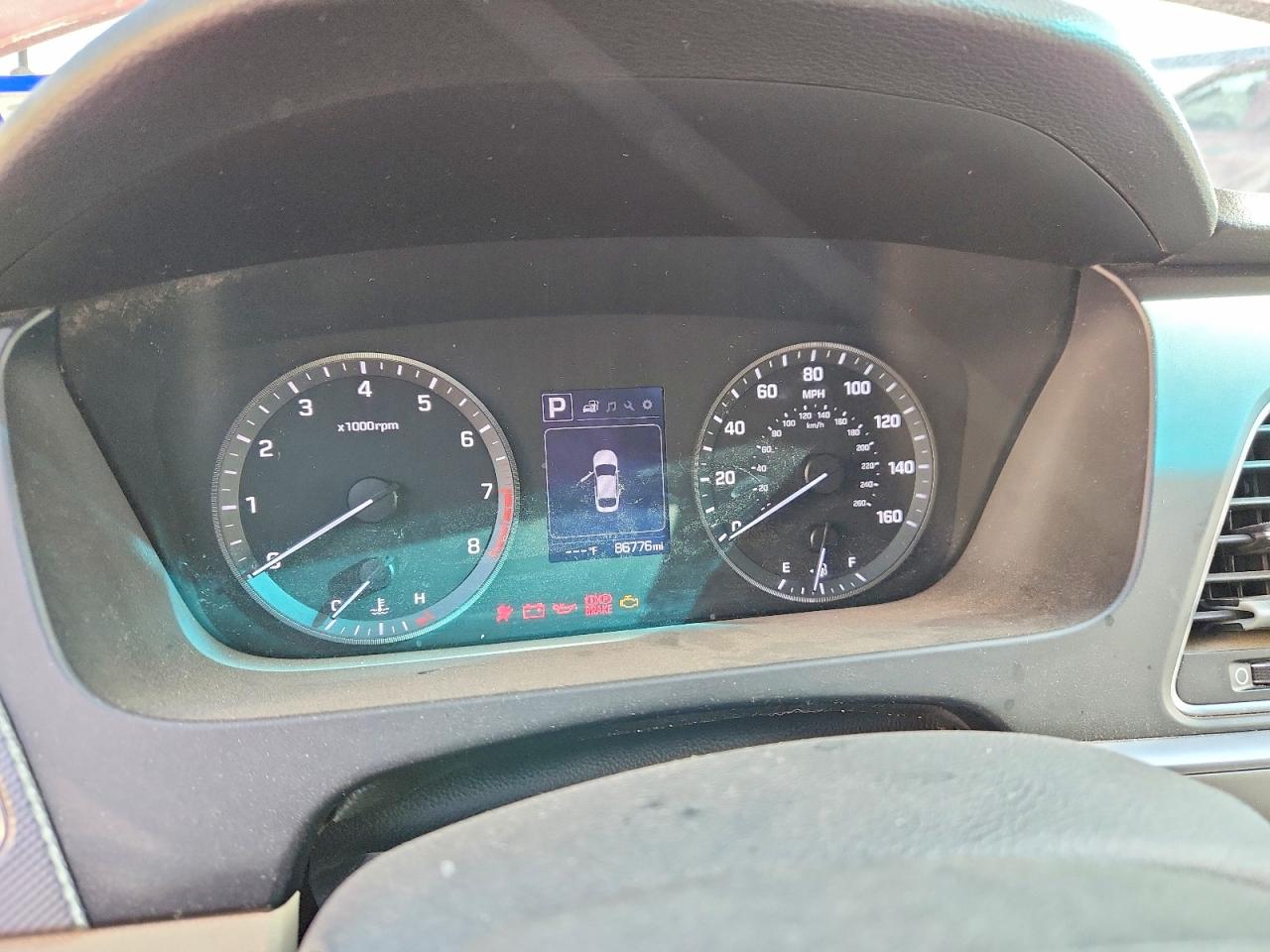 2017 HYUNDAI SONATA SE photo 9