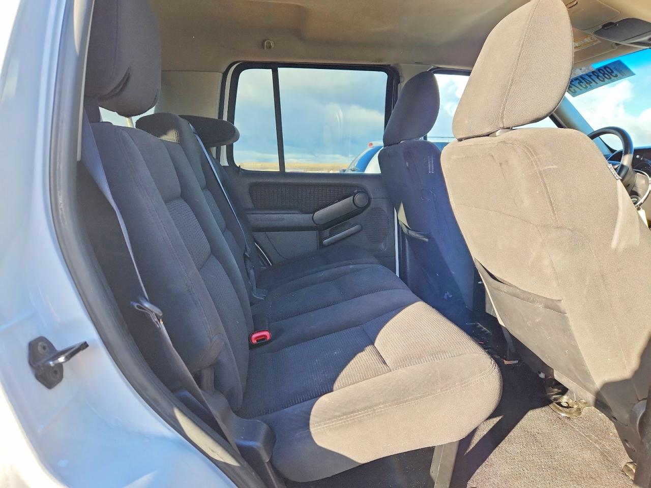 2009 FORD EXPLORER XLT photo 10