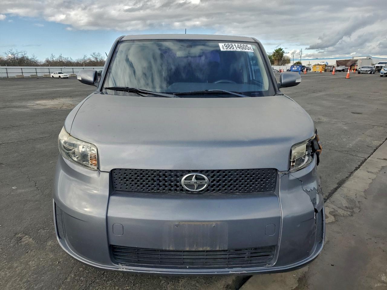 2009 TOYOTA SCION XB photo 5