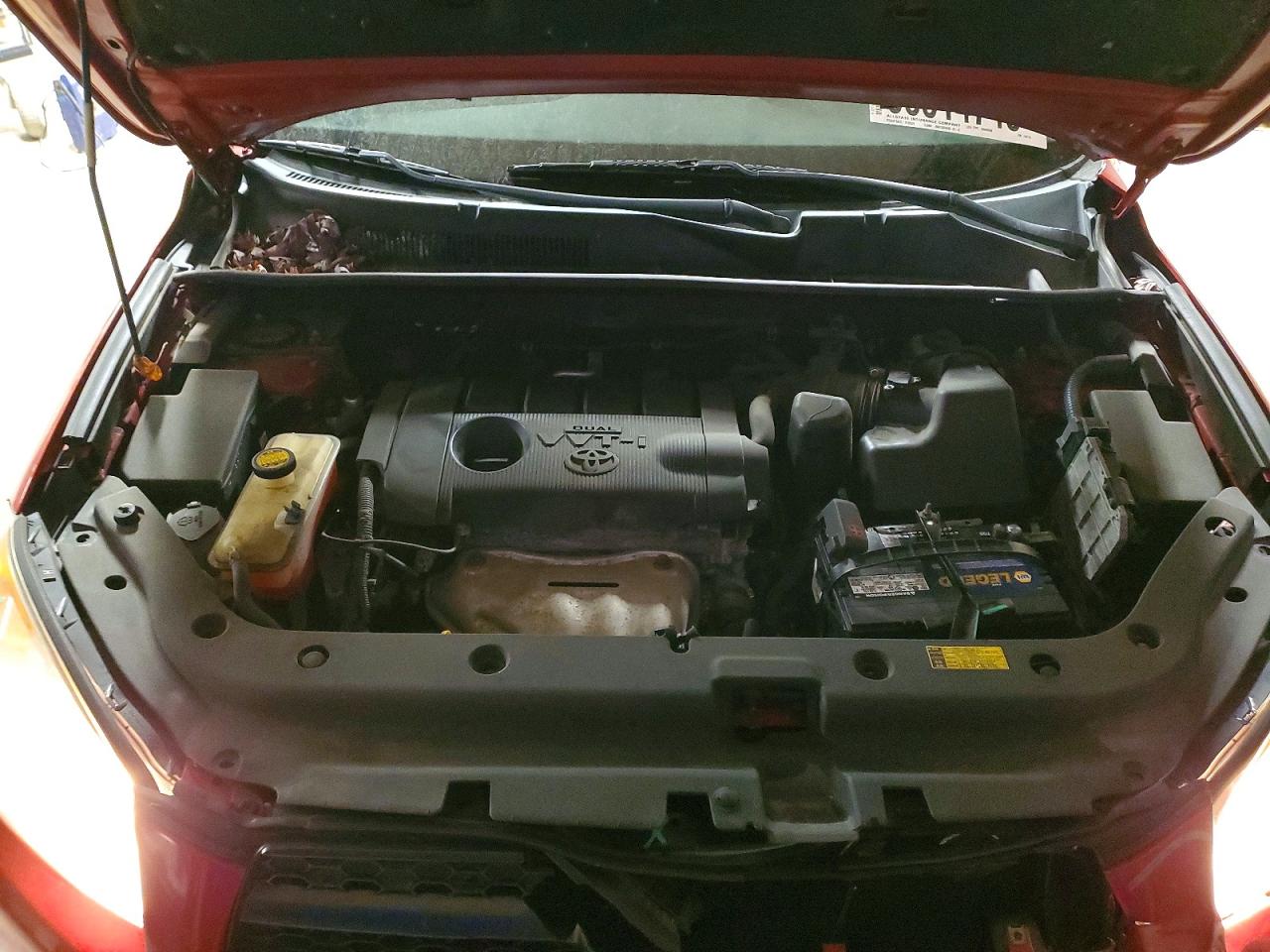 2011 TOYOTA RAV4 photo 12