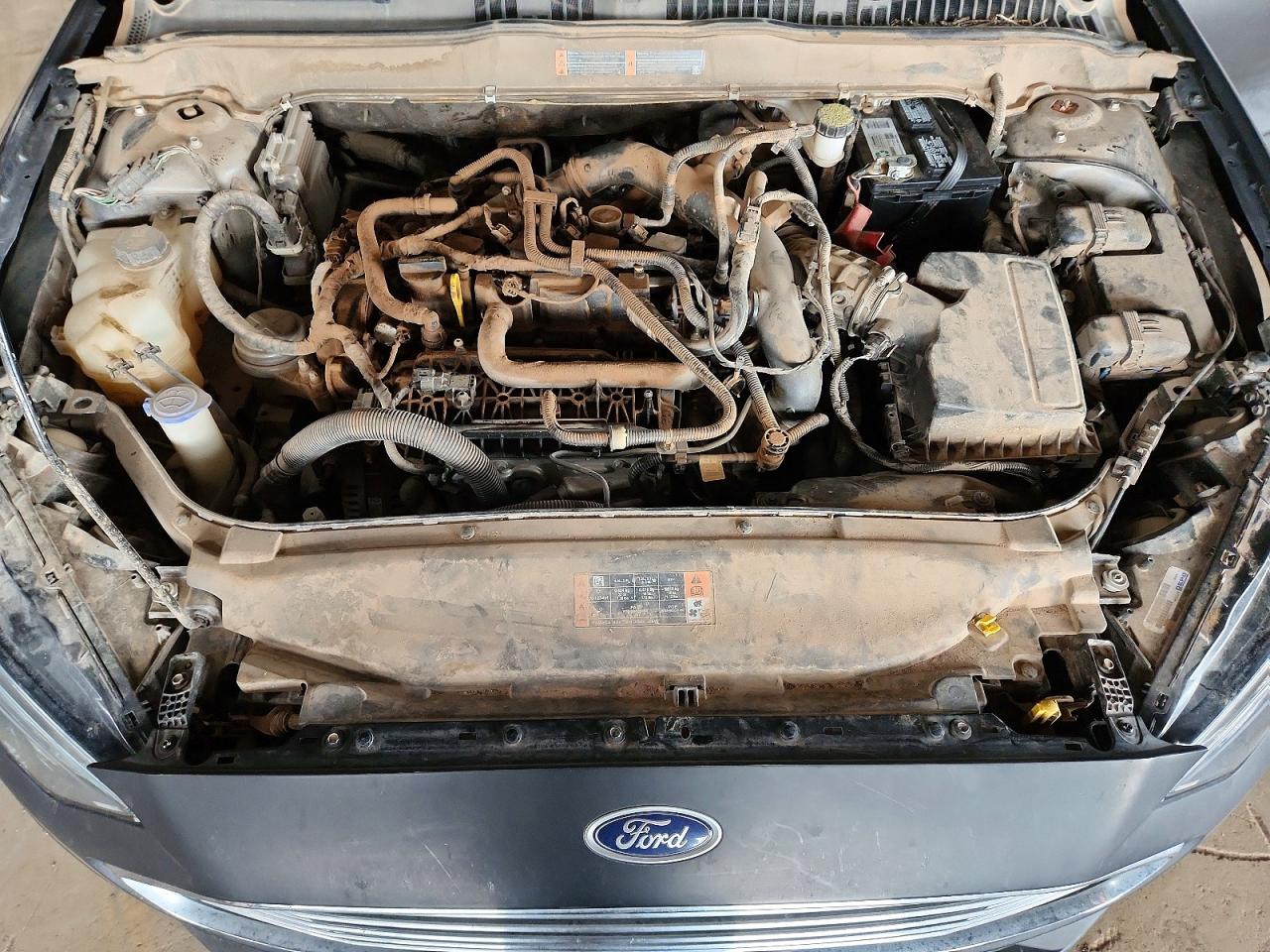 2020 FORD FUSION SE photo 11