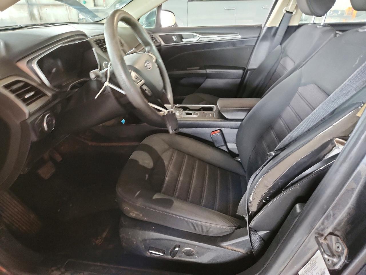 2020 FORD FUSION SE photo 7